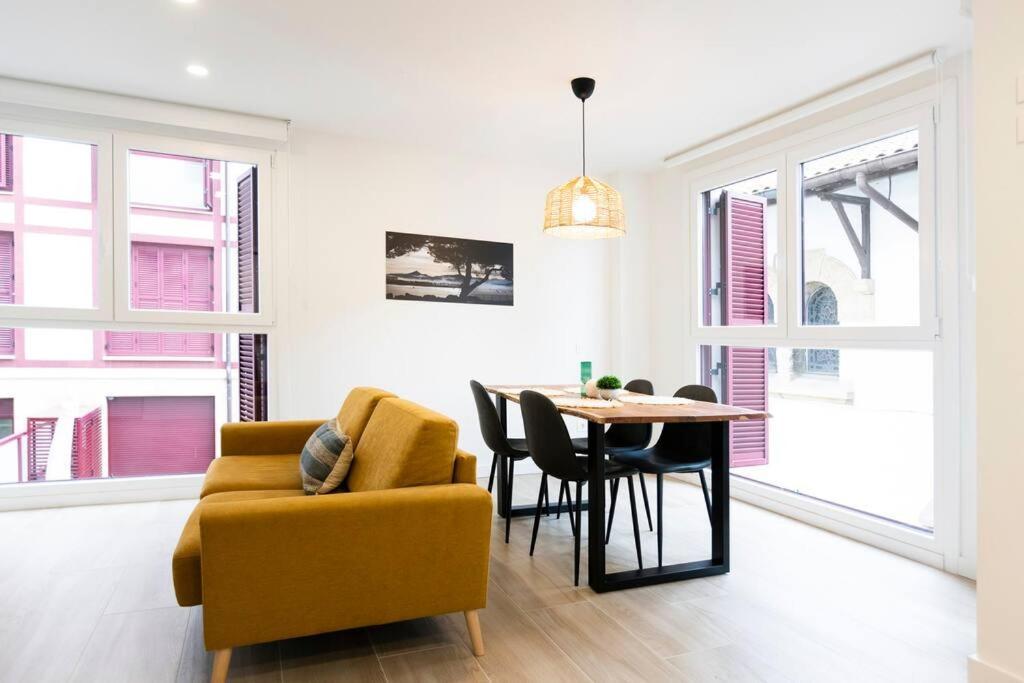 Portuko. Basquenjoy Apartment Hondarribia Luaran gambar