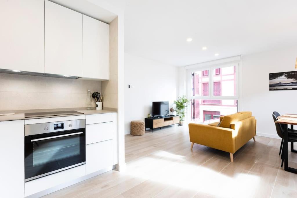 Portuko. Basquenjoy Apartment Hondarribia Luaran gambar